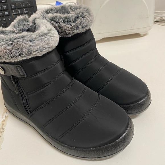 Women’s warm winter boots*** - Picture 4 of 8